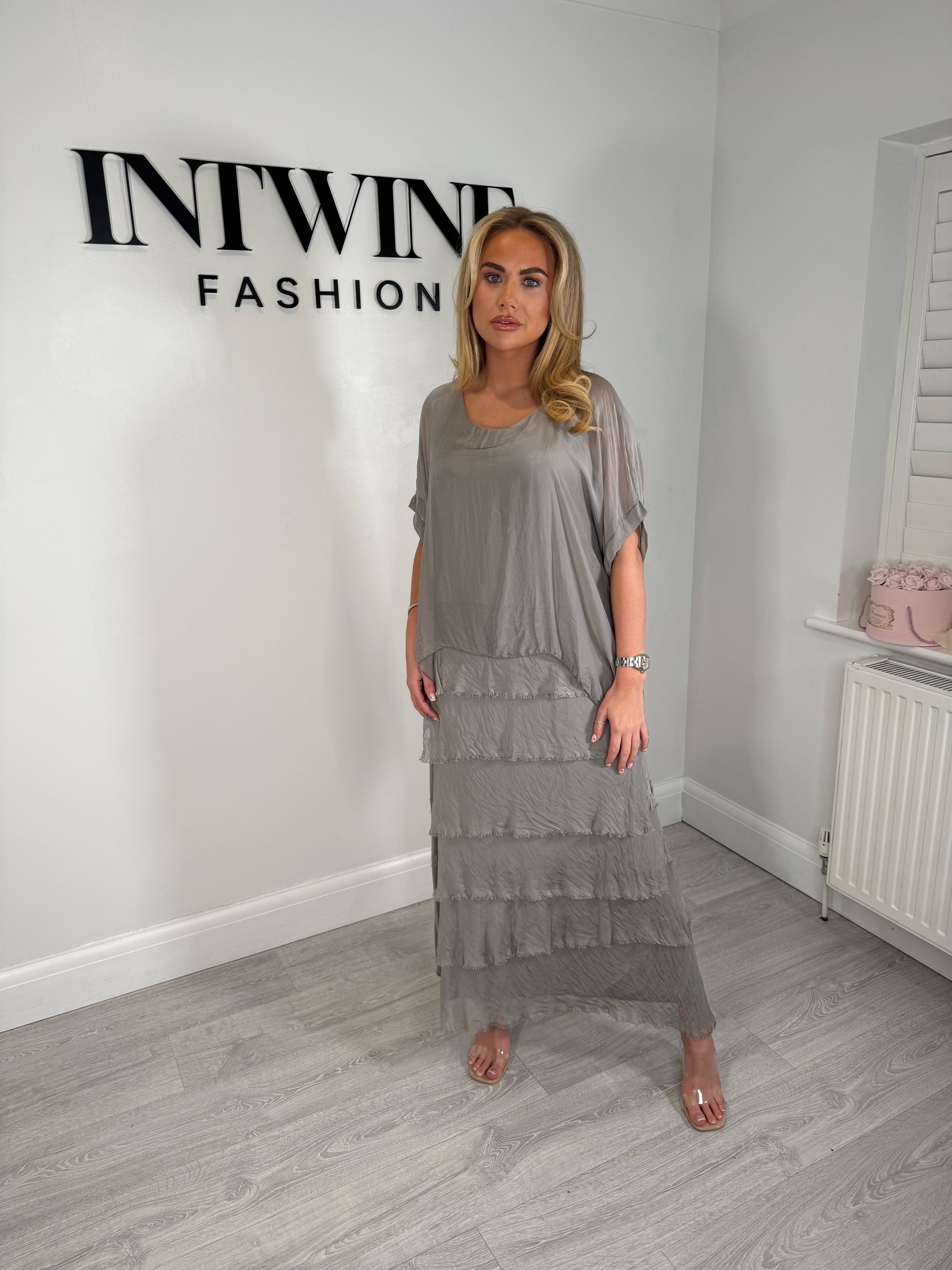 Kerry silk mix ruffle dress with blouson top