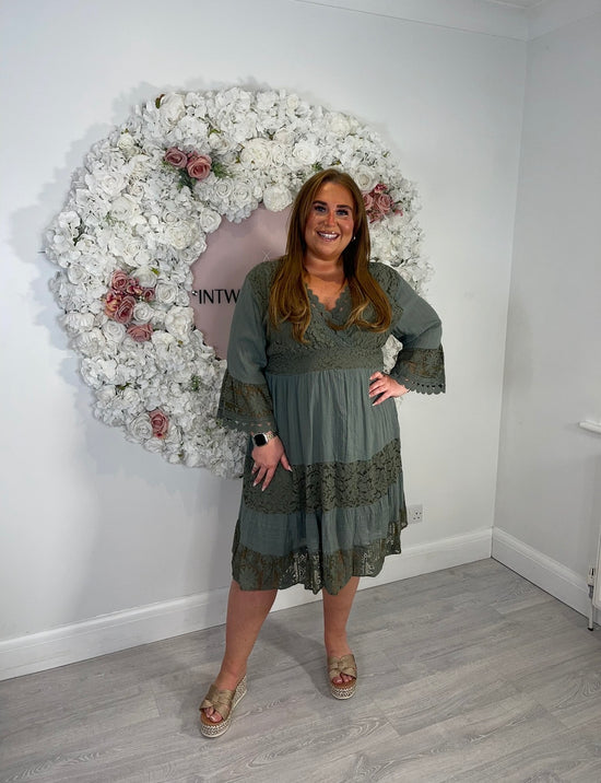 Plus Size Short Embroidery Dayna Dress