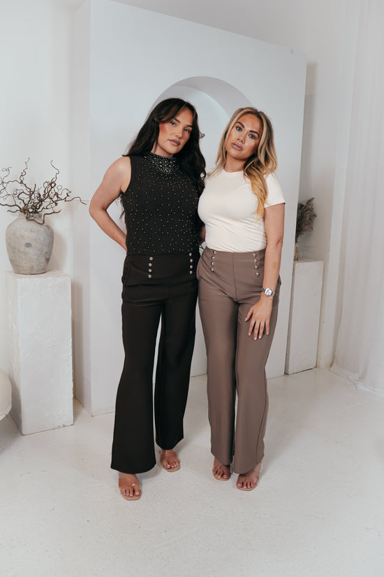 Super stretch scuba trouser with button details and pocket