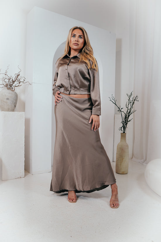 LIZZIE Silky Top & Skirt Co-Ord