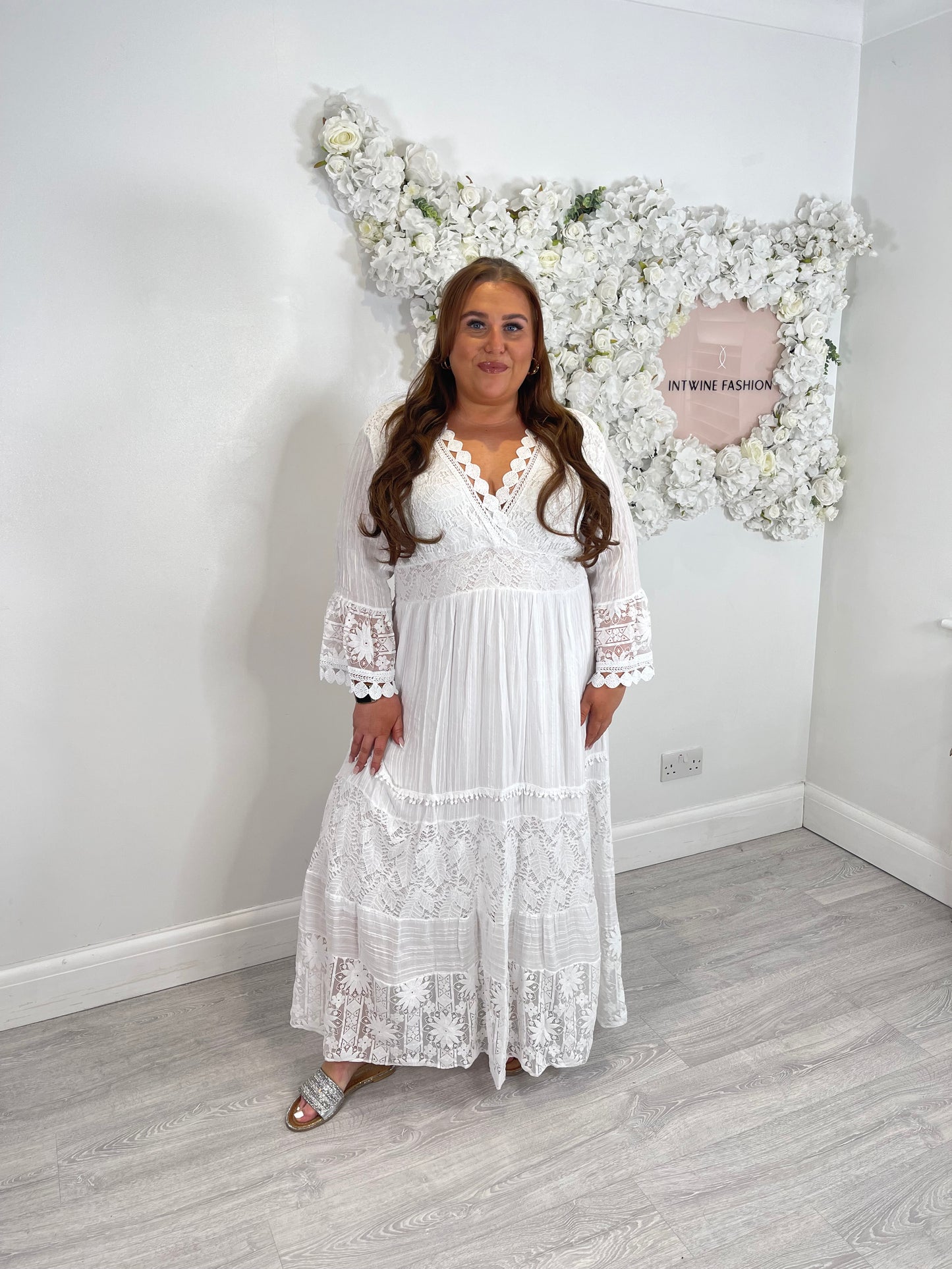 Plus size long Dayna embroidery dress