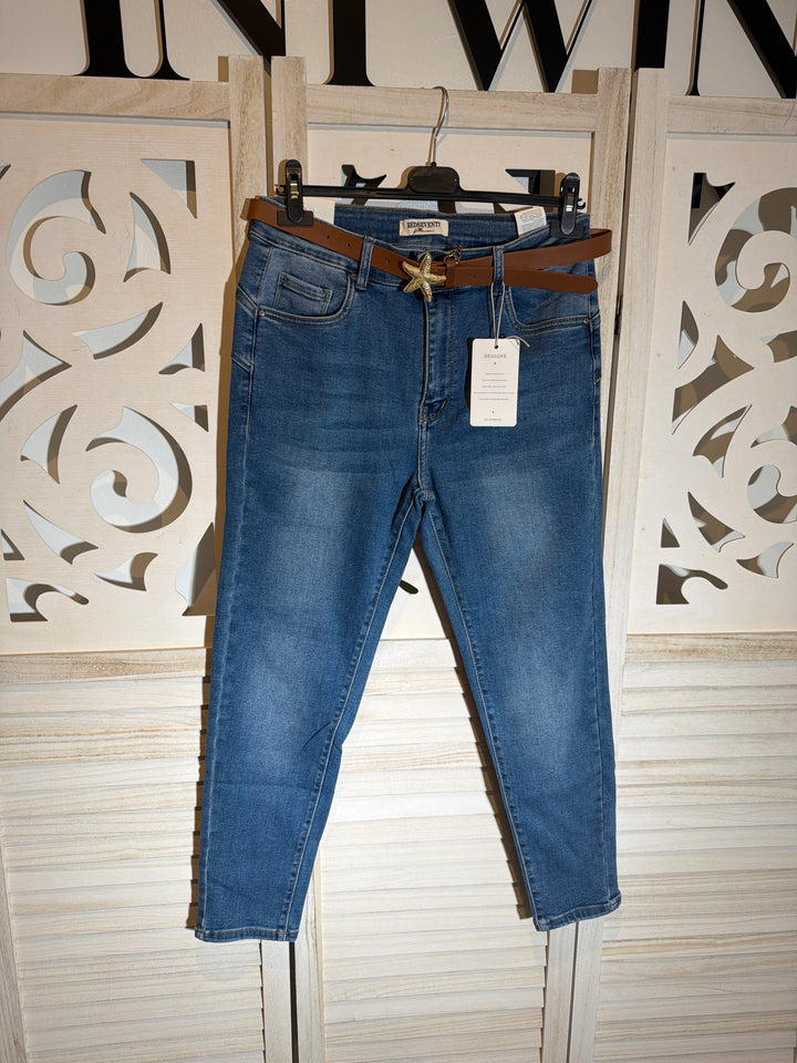 Yasmin denim jeans with star brown belt
