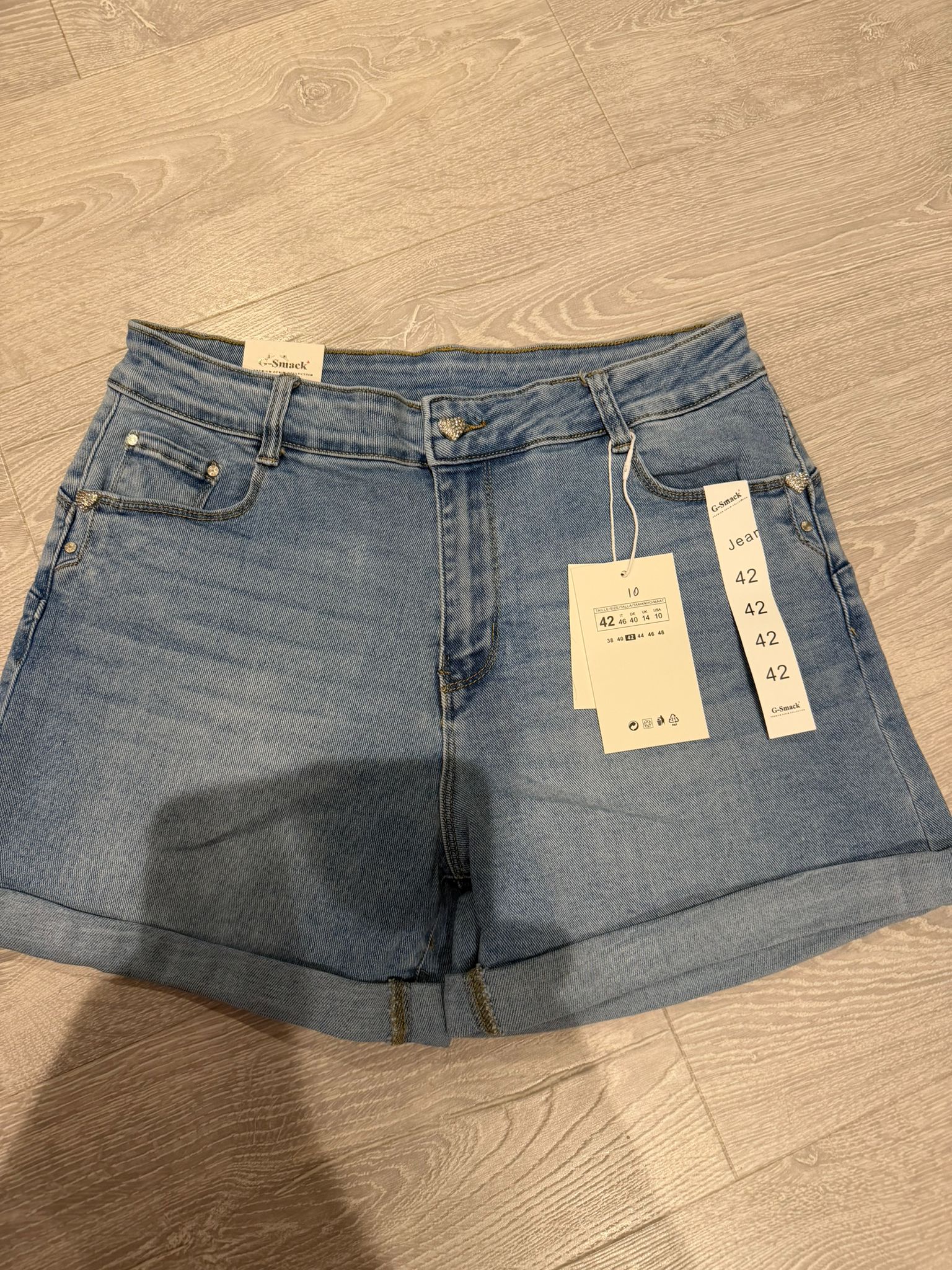 Chantelle Heart Button Denim Stretch Shorts