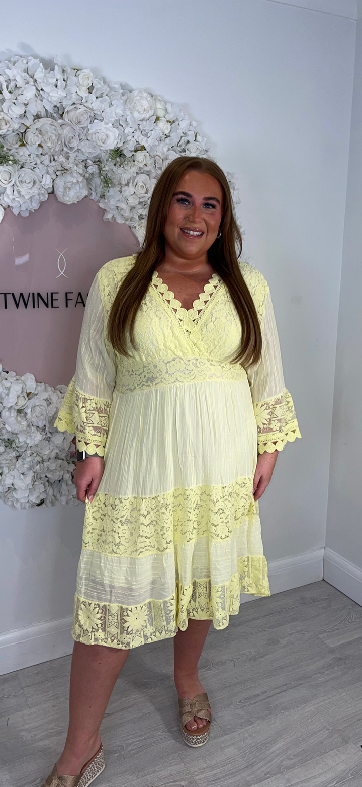 Plus Size Short Dayna Embroidery Dress