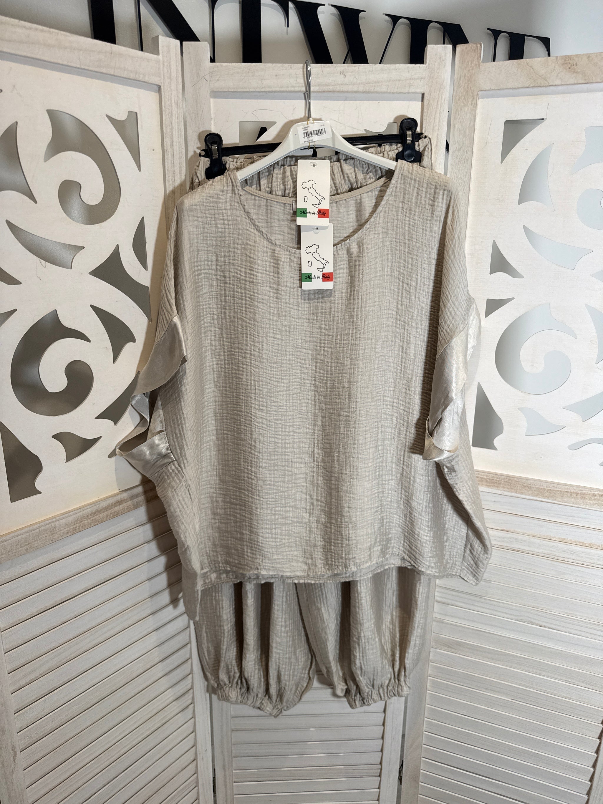 Pantalón elástico Matilda con blusa