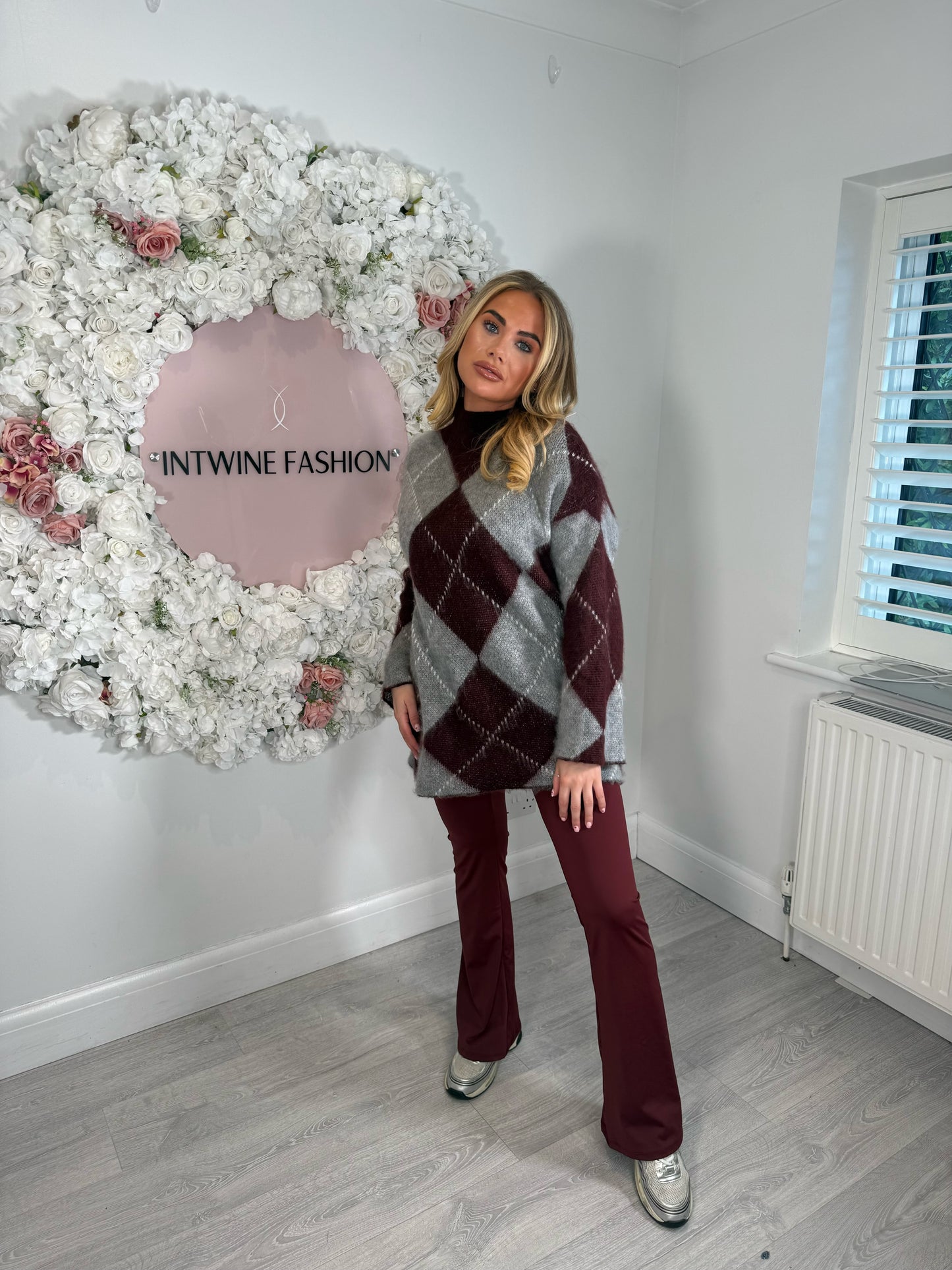 Pastel flared stretch flares