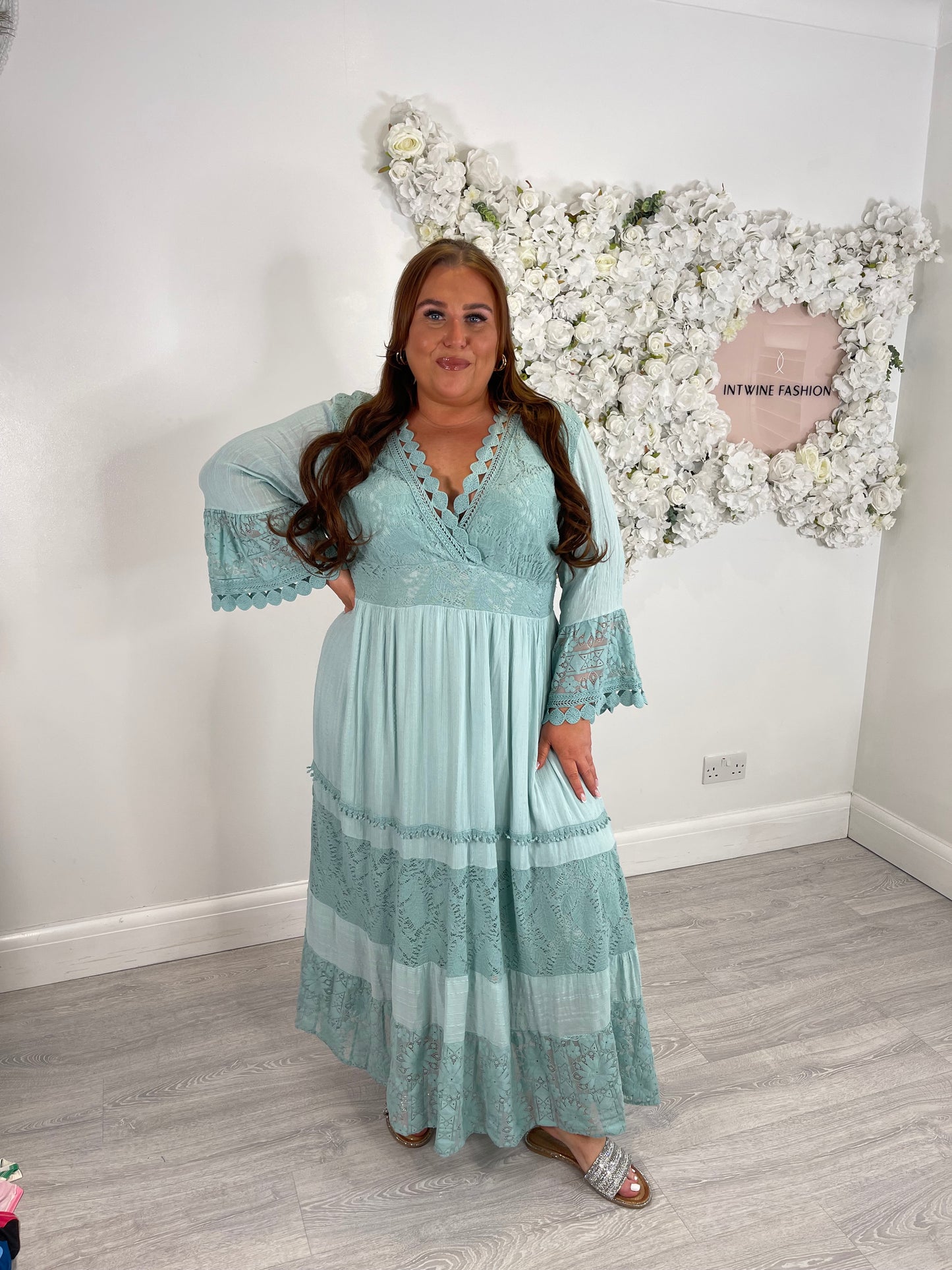 Plus size long Dayna embroidery dress