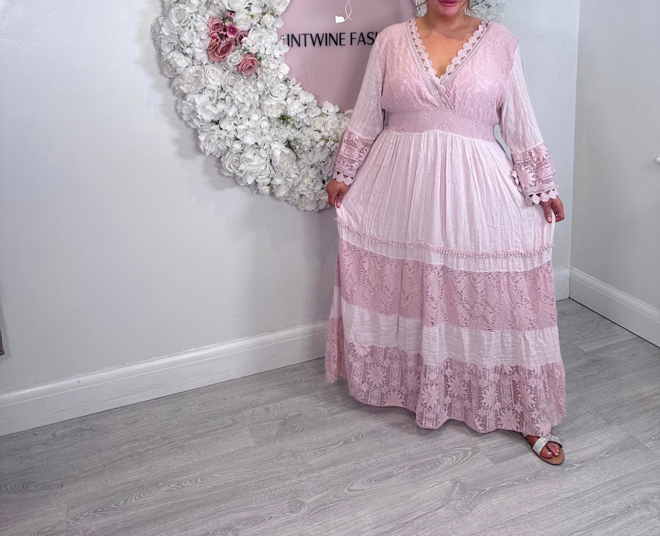 Plus size long Dayna embroidery dress